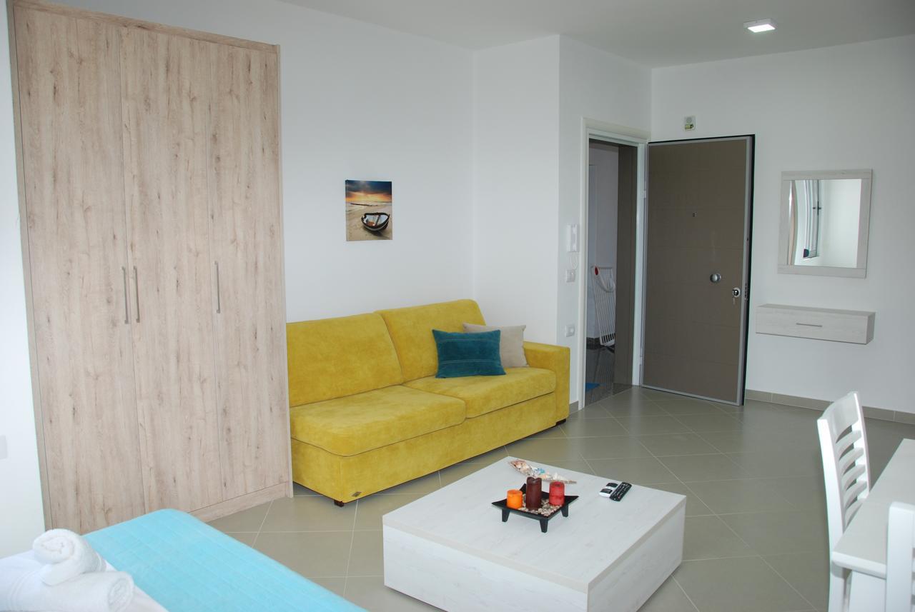 Elegance * Sarandë